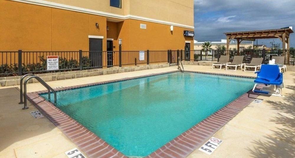 Comfort Suites Cotulla Near I-35 Zewnętrze zdjęcie